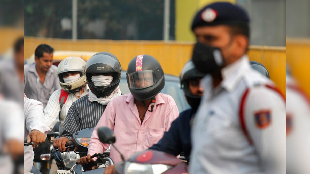 गैस चैंबर बनी दिल्‍ली से परेशान लोग, सोशल मीडिया पर उठाई राजधानी बदलने की मांग