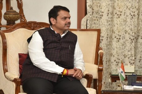 देवेंद्र फडणवीस से पहले ये नेता भी 15 दिन के अंदर दे चुके हैं CM पद से इस्तीफा देवेंद्र फडणवीस से पहले ये नेता भी 15 दिन के अंदर दे चुके हैं CM पद से इस्तीफा