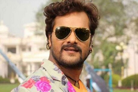 Bhojpuri: धूम मचा रहा खेसारी लाल यादव का नया गाना 'सेटिंग करा के जा' Bhojpuri: धूम मचा रहा खेसारी लाल यादव का नया गाना 'सेटिंग करा के जा'