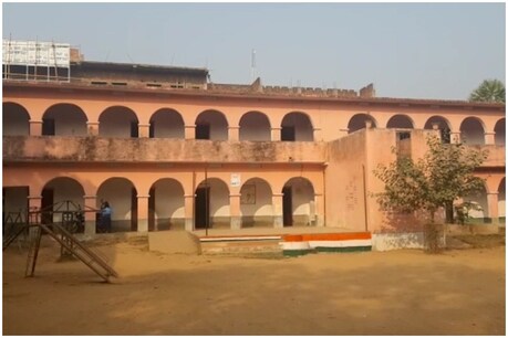 छात्रा के साथ अश्लील हरकत करने वाला पुलिसकर्मी गिरफ्तार.