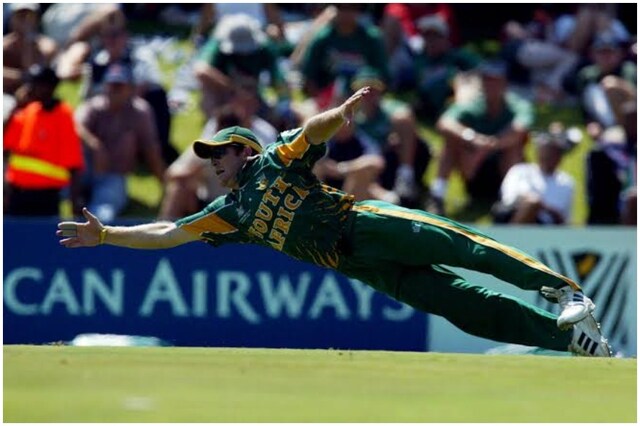 जोंटी रोड्स का बड़ा खुलासा, नेशनल टीम में मिला गोरे होने का फायदा जोंटी रोड्स का बड़ा खुलासा, नेशनल टीम में मिला गोरे होने का फायदा