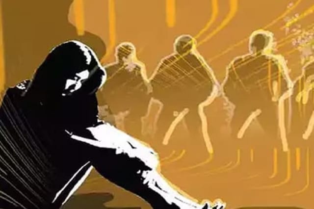 लिव इन में रह युवती से युवक ने दोस्तों के साथ होटल में ले जाकर किया गैंगरेप