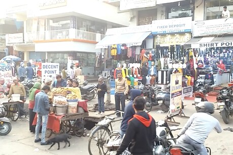 CAA Protests: अलीगढ़ में पटरी पर लौटी शहर की रफ्तार, इंटरनेट सेवाएं बहाल CAA Protests: अलीगढ़ में पटरी पर लौटी शहर की रफ्तार, इंटरनेट सेवाएं बहाल