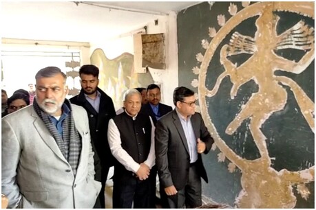 जबलपुर: केंद्रीय मंत्री का बड़ा ऐलान, बोले-स्वदेशी पर्यटकों के नाम रहेगा साल 2020 जबलपुर: केंद्रीय मंत्री का बड़ा ऐलान, बोले-स्वदेशी पर्यटकों के नाम रहेगा साल 2020