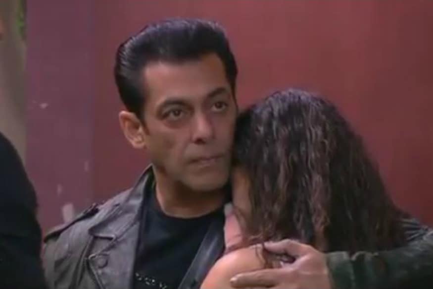 Bigg Boss-13, Salman Khan, Arhaan Khan, Rashmi Desai, Arhaan khan wife child loan, Salman Khan console Rashmi Desai, Arhaan Khan truth, tv, entertainment, बिग बॉस-13, सलमान खान, अरहान खान, रश्मि देसाई, अरहान खान पत्नी बच्चे लोन, सलमान खान ने रश्मि देसाई को समझाया, अरहान खान सच्चाई, टीवी, मनोरंजन