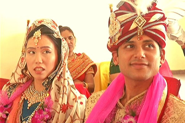 PHOTOS:कोटा के नितिन ने ताइवान की गर्लफ्रेंड से रचाई शादी, जैन परिवार ने ऐसी दी वीगन दावत