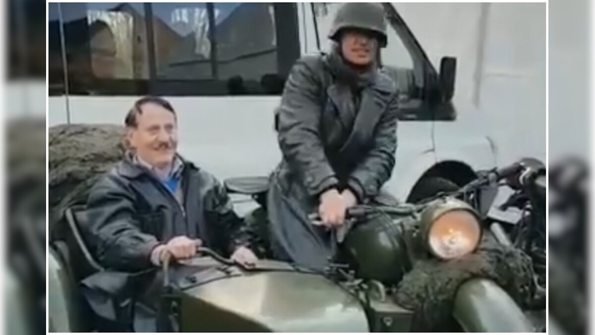 Hitler Riding Bike जर्मनी में अपने सैनिक के साथ फिर दिखाई दिया हिटलर, जांच में जुटी पुलिस ...