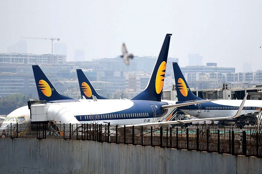 फ र उड न भर सकत ह ज ट एयरव ज इन त न क पन य न खर दन म द ख ई द लचस प Three Bidders Vying For Grounded Jet Airways News18 Hindi