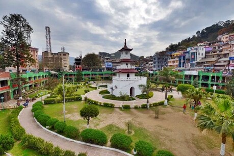 COVID-19: मंडी में दवा और राशन की होगी होम डिलीवरी, यह है कर्फ्यू ढील का वक्त COVID-19: मंडी में दवा और राशन की होगी होम डिलीवरी, यह है कर्फ्यू ढील का वक्त