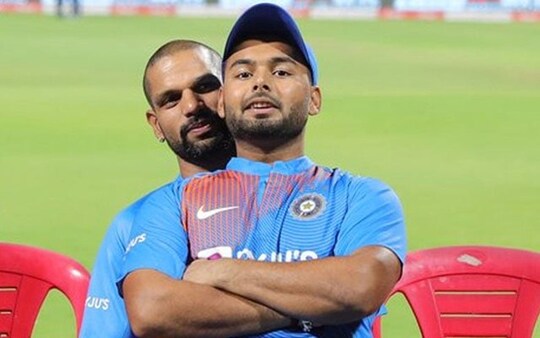 साउथ अफ्रीका के खिलाफ वनडे सीरीज के लिए टीम इंडिया में शिखर धवन की वापसी हुई है. (फाइल फोटो)