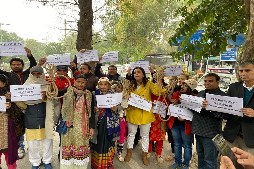 Yogita Bhayana, Tihar Jail, letter, rope, Jallad, delhi police, executioner, nirbhaya gang rape case, hyderabad gang rape case, योगिता भयाना, दिल्ली पुलिस, जल्लाद, तिहाड़ जेल, निर्भया गैंगरेप, हैदराबाद में सामूहिक बलात्कार का मामला, हाथों में रस्सी, nirbhaya gang rape case, nirbhaya gangrape case, delhi, patiala house court, verdict on all 4 culprits, death warrant, 22 january, morning 7.00am, tihar jail, निर्भया गैंगरेप, निर्भया गैंगरेप केस, nirbhaya gangrape, दिल्ली गैंगरेप केस, delhi gangrape case, patiala house court, पटियाला हाउस कोर्ट