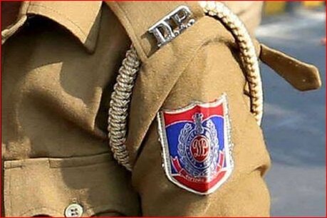 COVID-19: लॉकडाउन के दौरान दिल्ली पुलिस के पास आई 3,800 कॉल COVID-19: लॉकडाउन के दौरान दिल्ली पुलिस के पास आई 3,800 कॉल