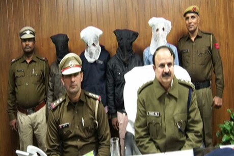 यात्रियों से लूटपाट करने वाले चार आरोपियों को पुलिस ने दबोचा