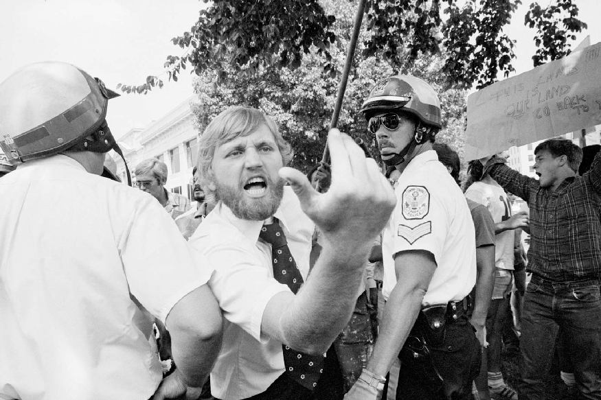 iran hostage crisis in 1979 when america was in the clutches of iran for 444 days