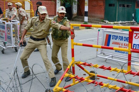 जम्मू-कश्मीर से 5 अगस्त को अनुच्छेद 370 हटा दिया गया था.