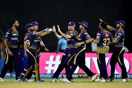 देश में खेल आयोजनों को लेकर सरकार का बड़ा फैसला, BCCI समेत सभी खेल महासंघों को दिए ये निर्देश देश में खेल आयोजनों को लेकर सरकार का बड़ा फैसला, BCCI समेत सभी खेल महासंघों को दिए ये निर्देश