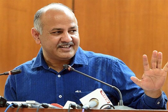 दिल्ली के डिप्टी सीएम मनीष सिसोदिया पर दिल्ली की एक अदालत में क्रिमिनल कंप्लेन दर्ज कराया गया है (फाइल फोटो)