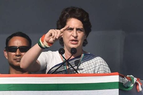 मजदूरों को रसायन से नहलाने का अमानवीय काम नहीं करे यूपी सरकार: प्रियंका गांधी मजदूरों को रसायन से नहलाने का अमानवीय काम नहीं करे यूपी सरकार: प्रियंका गांधी
