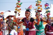 PHOTOS: युवा महोत्सव में कलाकारों ने दी सुआ और पंथी नृत्य की प्रस्तुति, देखें खास तस्वीरें