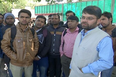 वोटिंग लिस्ट पटवारियों ने राजस्व आयुक्त पर असहयोग करने का आरोप लगाया है