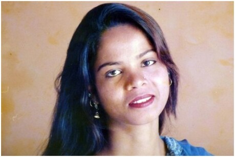 आसिया बीबी ने सुनाई पाकिस्तान में हुए जुल्म की दास्तां, कैसे एक जग पानी से शुरू हुआ यातनाओं का दौर आसिया बीबी ने सुनाई पाकिस्तान में हुए जुल्म की दास्तां, कैसे एक जग पानी से शुरू हुआ यातनाओं का दौर