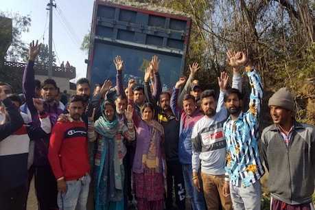 ऊना में अवैध खनन पर कांग्रेस का ‘हल्ला बोल’ कहा-कार्रवाई न हुई तो उग्र आंदोलन