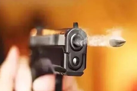 भरतपुर में गोतस्करों ने पुलिस टीम पर की फायरिंग, सब-इंस्पेक्टर गंभीर रूप से घायल, जयपुर रेफर भरतपुर में गोतस्करों ने पुलिस टीम पर की फायरिंग, सब-इंस्पेक्टर गंभीर रूप से घायल, जयपुर रेफर