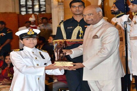 प्रतिभा जम्बाल: जिन्होंने समदंर की गहराईयां नापी और INSV तारिणी से की दुनिया की परिक्रमा प्रतिभा जम्बाल: जिन्होंने समदंर की गहराईयां नापी और INSV तारिणी से की दुनिया की परिक्रमा