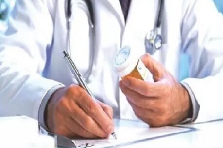 कोरोना से निपटने के लिए डॉक्टरों की नियुक्ति पर विवाद, जानिए ये है मसला कोरोना से निपटने के लिए डॉक्टरों की नियुक्ति पर विवाद, जानिए ये है मसला