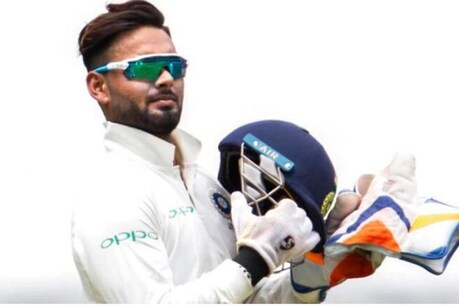 Ind vs NZ: जब धोनी बन गए ऋषभ पंत, पहले ही कर दी थी रॉस टेलर के आउट होने की भविष्यवाणी Ind vs NZ: जब धोनी बन गए ऋषभ पंत, पहले ही कर दी थी रॉस टेलर के आउट होने की भविष्यवाणी