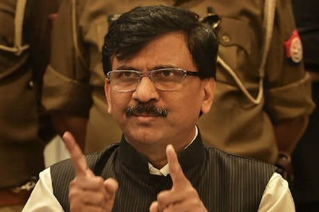 शिवसेना नेता संजय राउत ने कहा- दिल्ली हिंसा को देखकर यमराज भी इस्तीफा दे देते शिवसेना नेता संजय राउत ने कहा- दिल्ली हिंसा को देखकर यमराज भी इस्तीफा दे देते