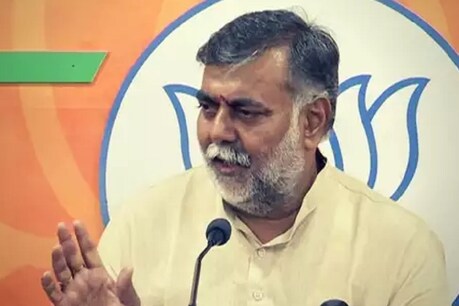 केंद्रीय मंत्री बोले- पर्यटन को लेकर हमारी दिशा सही, PM मोदी हमारे ब्रांड अंबेसडर केंद्रीय मंत्री बोले- पर्यटन को लेकर हमारी दिशा सही, PM मोदी हमारे ब्रांड अंबेसडर