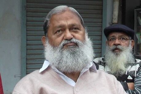 COVID-19: हरियाणा सरकार का आदेश- सरकारी अधिकारी 3 दिन में दिल्ली में ठिकाना ढूंढ लें, वरना... COVID-19: हरियाणा सरकार का आदेश- सरकारी अधिकारी 3 दिन में दिल्ली में ठिकाना ढूंढ लें, वरना...