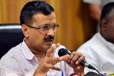 दिल्ली सरकार ने केंद्र को बाजार और शॉपिंग कॉम्पलेक्स खोलने के लिए सलाह दी है.