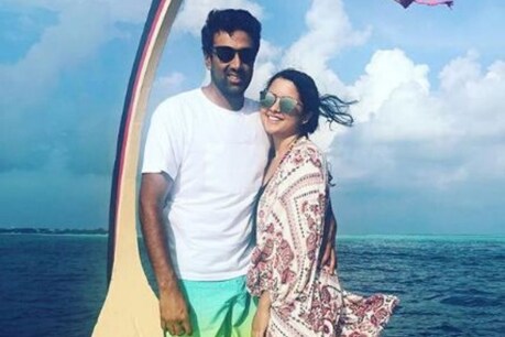 मसाला मूवी देखने के लिए पत्नी कर रही याचिका दाखिल करने की तैयारी! रविचंद्रन अश्विन ने किया मजेदार कमेंट मसाला मूवी देखने के लिए पत्नी कर रही याचिका दाखिल करने की तैयारी! रविचंद्रन अश्विन ने किया मजेदार कमेंट