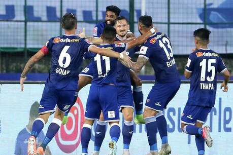ISL 2019-20: चेन्नइयन एफसी ने गोवा को दी मात, सेमीफाइनल के पहले लेग में हासिल की जीत ISL 2019-20: चेन्नइयन एफसी ने गोवा को दी मात, सेमीफाइनल के पहले लेग में हासिल की जीत