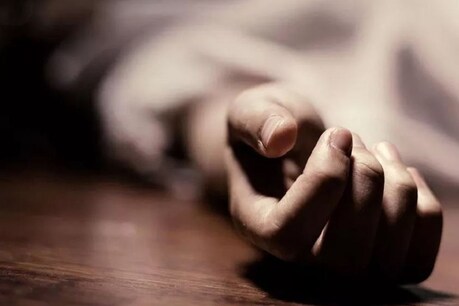 बुजुर्ग का शव लेकर लगाते रहे कब्रिस्तानों के चक्कर, हिंदुओं दी दफनाने की जगह बुजुर्ग का शव लेकर लगाते रहे कब्रिस्तानों के चक्कर, हिंदुओं दी दफनाने की जगह