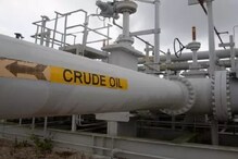 रूस को 'सबक' सिखाने के लिए सऊदी ने घटाई कच्चे तेल की कीमत, 30% गिरा भाव