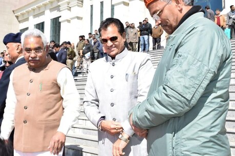नियमों का हवाला दे कांग्रेस ने की कम से कम 19 दिन के सत्र की मांग... बीजेपी ने कहा राज्य की परंपरा नहीं नियमों का हवाला दे कांग्रेस ने की कम से कम 19 दिन के सत्र की मांग... बीजेपी ने कहा राज्य की परंपरा नहीं