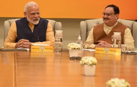BJP का बड़ा ऐलान-पार्टी सांसद देंगे एक करोड़, विधायक 1 महीने का वेतन करेंगे दान BJP का बड़ा ऐलान-पार्टी सांसद देंगे एक करोड़, विधायक 1 महीने का वेतन करेंगे दान