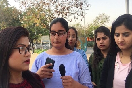 चंडीगढ़ में PG का धंधा चौपट, बेघर हुई लड़कियां कहां जाएं? चंडीगढ़ में PG का धंधा चौपट, बेघर हुई लड़कियां कहां जाएं?