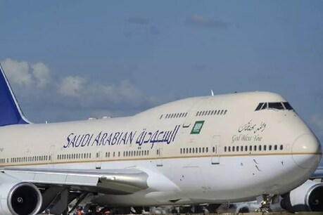 दुनिया में कोरोना Live: सऊदी अरब में रविवार से शुरू हो जाएंगी घरेलू उड़ानें