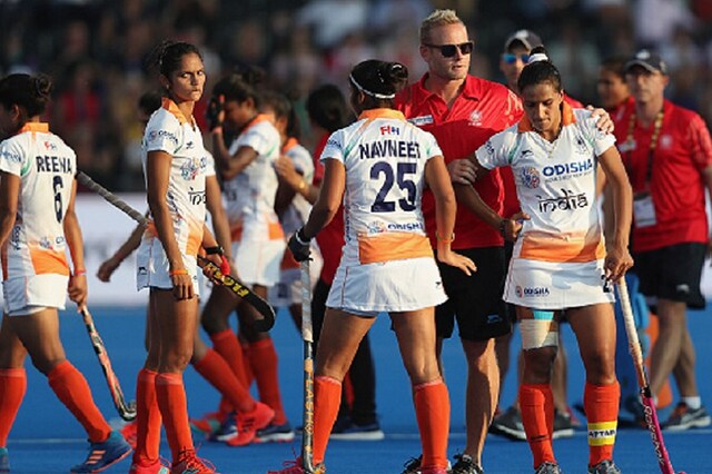 Corona Virus: अपने घर नहीं जा पाएंगे भारतीय हॉकी कोच