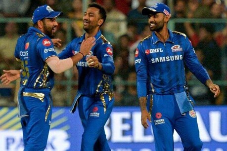 सपने में पत्नी को गाली देता है यह क्रिकेटर, सोशल मीडिया पर वायरल हो गया वीडियो सपने में पत्नी को गाली देता है यह क्रिकेटर, सोशल मीडिया पर वायरल हो गया वीडियो
