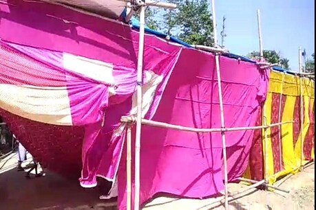 लॉकडाउन के बावजूद गांव में हो रहा था दावत-ए-वलीमा, दूल्हा-दुल्हन सहित पांच पर FIR लॉकडाउन के बावजूद गांव में हो रहा था दावत-ए-वलीमा, दूल्हा-दुल्हन सहित पांच पर FIR