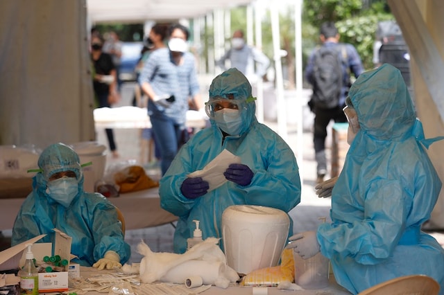 पूरब में खतरे की घंटी; बंगाल, बिहार और झारखंड में बेकाबू हो रहा कोरोना