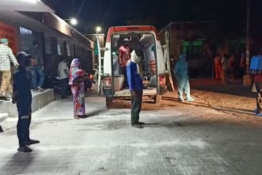 बीजेपी नेता की बहू बीते दिनों दिल्‍ली से इलाज कराकर वापस आई थी.