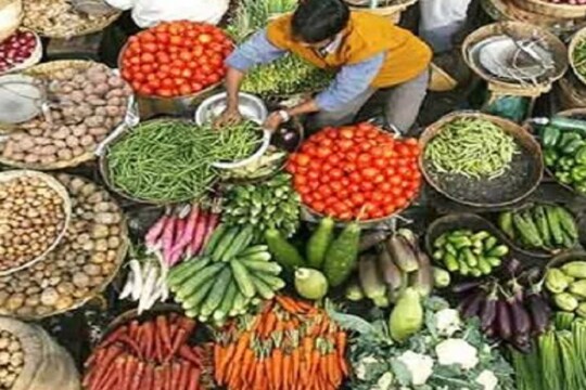 1 रुपए किलो से भी सस्ता हुआ टमाटर, लेकिन अब तेज़ी से बढ़ सकते हैं सब्जी के दाम