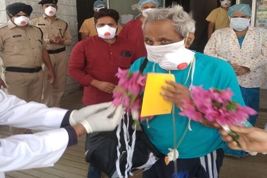 भवानी शंकर शर्मा 12 अप्रैल को अस्पताल में भर्ती हुए थे.