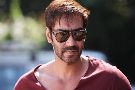 Birthday से पहले अजय देवगन ने बॉलीवुड के जूनियर आर्टिस्टों को दिया 51 लाख का ये तोहफा Birthday से पहले अजय देवगन ने बॉलीवुड के जूनियर आर्टिस्टों को दिया 51 लाख का ये तोहफा